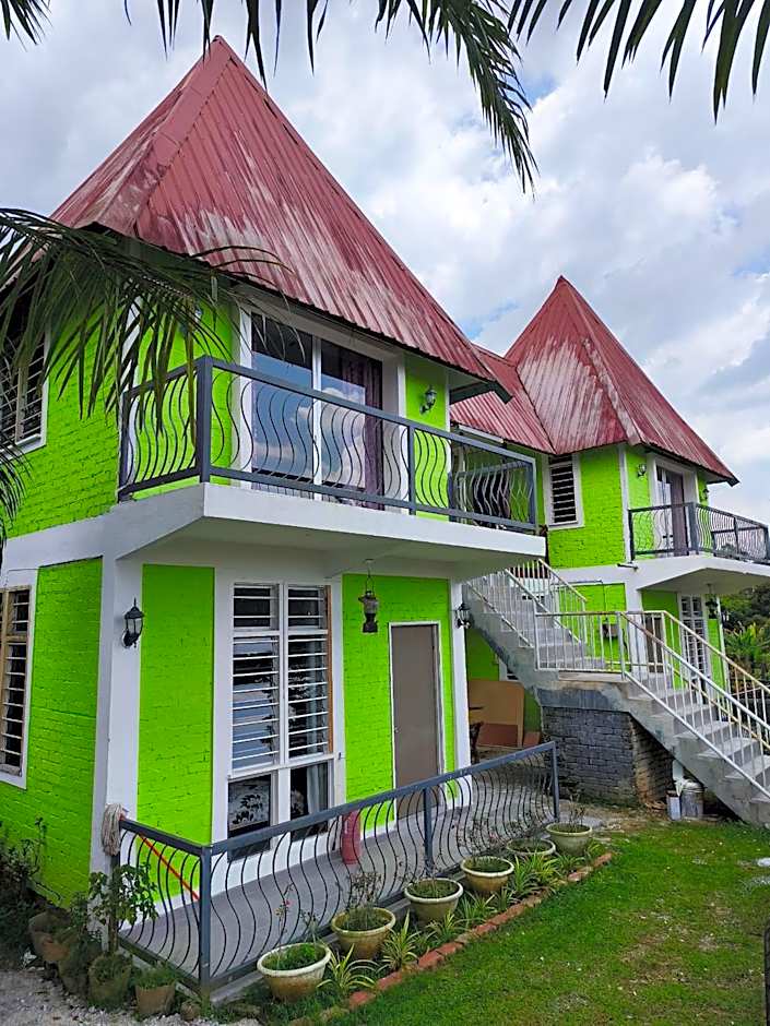 Kurau Stone Chalet