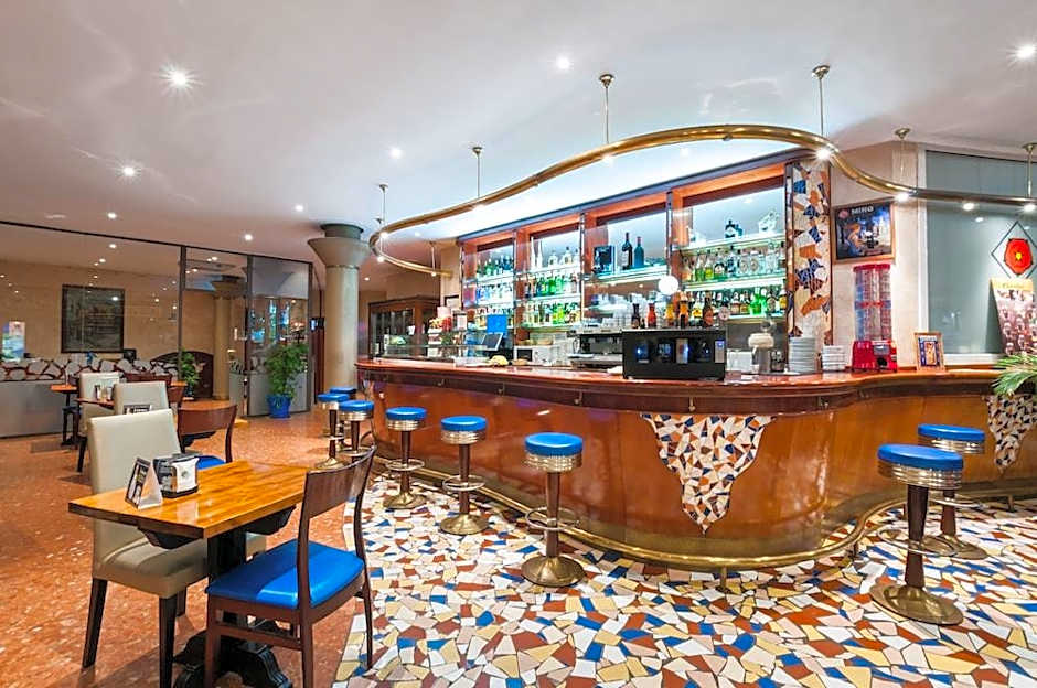 Hotel Gaudi