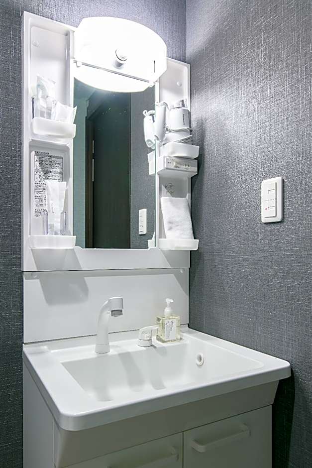 JPINN Kyoto Ekimae Mongakucho