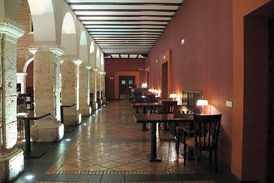 AC Hotel by Marriott Palacio de Santa Ana