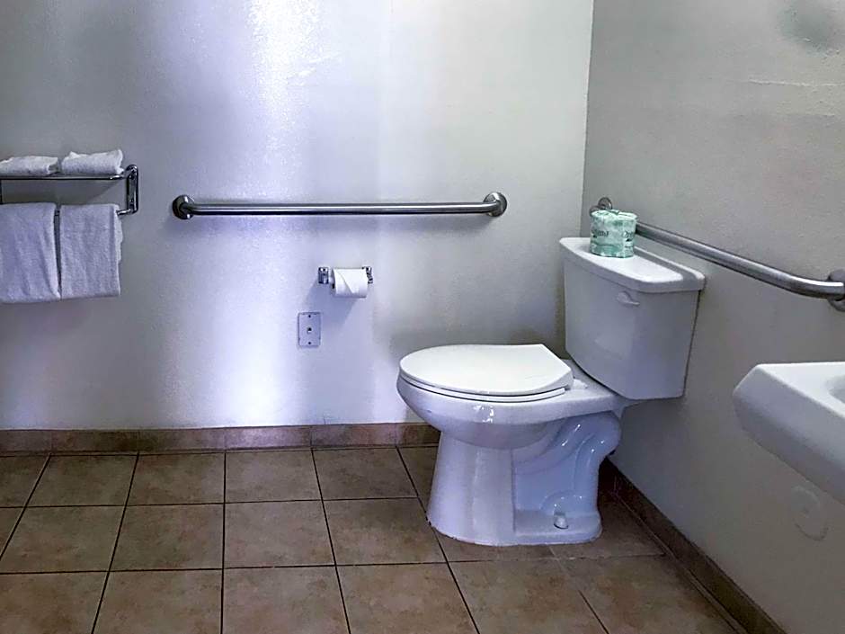 Motel 6-Visalia, CA