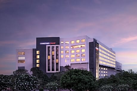 Courtyard by Marriott Bhopal