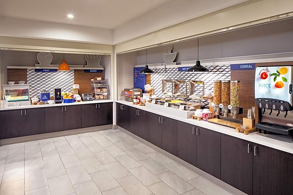 Holiday Inn Express and Suites Los Alamos Entrada Park By IHG