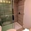 Medicine Hat Inn & Suites