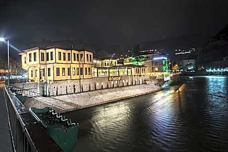 SarI Konak Boutique & SPA Hotel