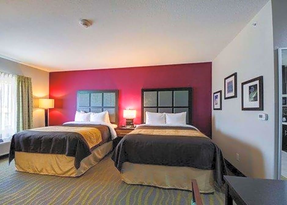 Comfort Inn & Suites Tulsa I-44 West - Rt 66