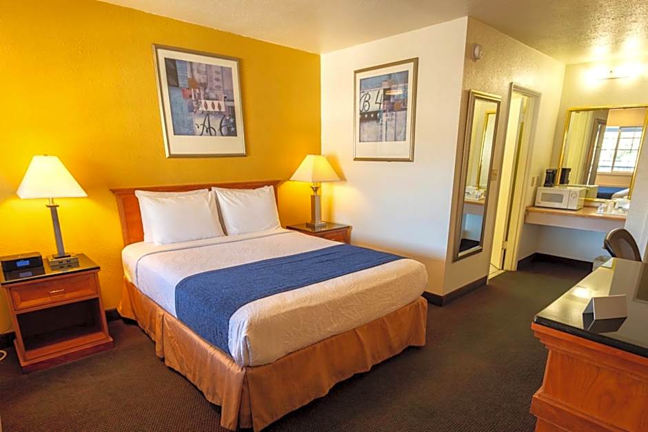 Photo 1 sur 5 de Queen Bed Non-Smoking