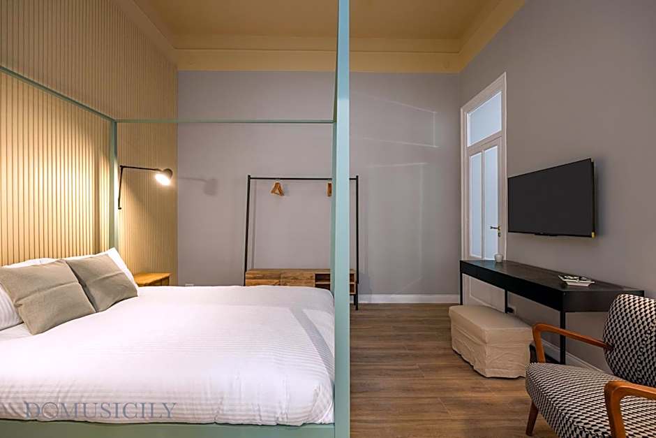 Constance Luxury Apartment by DomuSicily