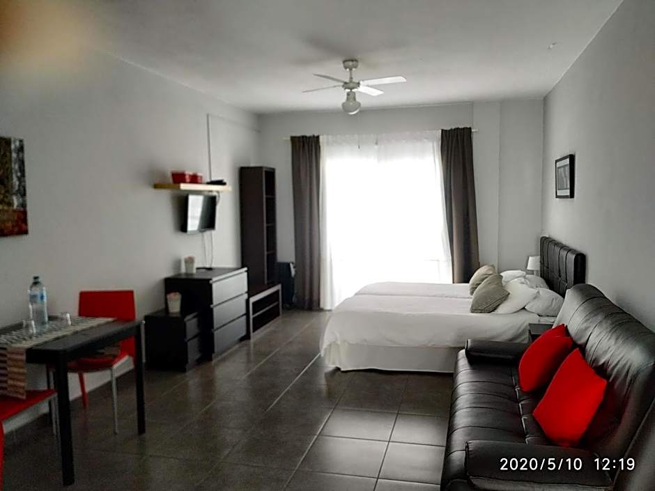 Apartamentos El Patio