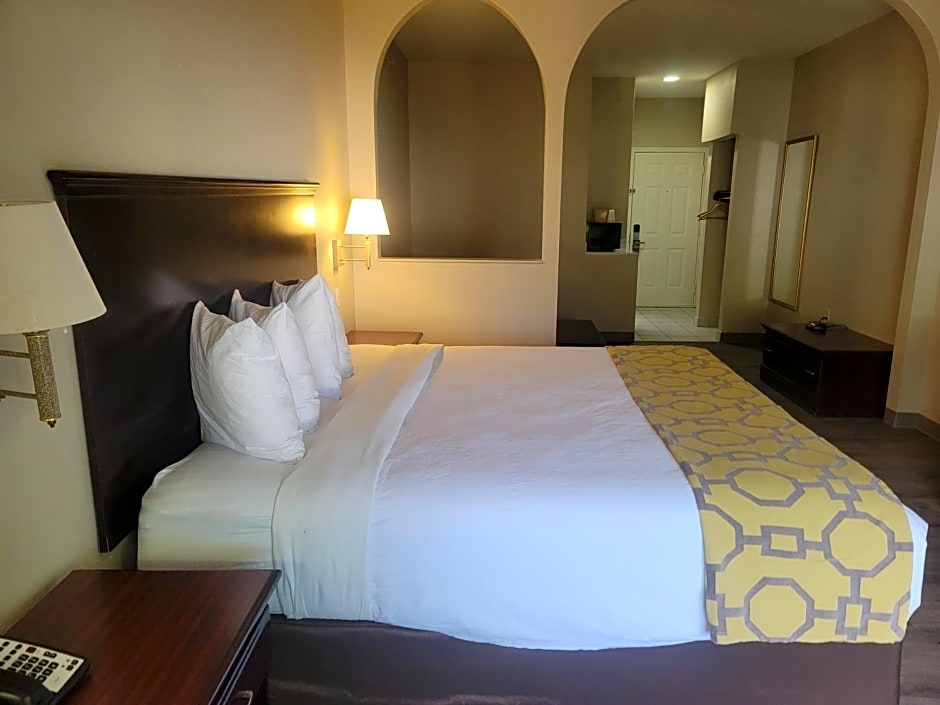 Baymont by Wyndham Houston TX