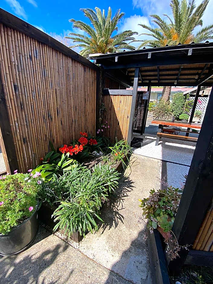 Opononi Lighthouse Motel