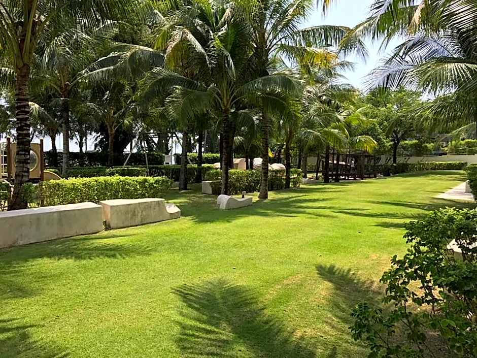 By The Sea@Side Seaview n Side Pool view (C3A3A)