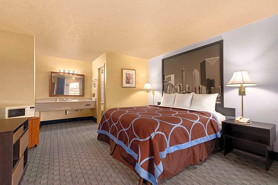 Super 8 By Wyndham Atlanta/Hartsfield Jackson Airport