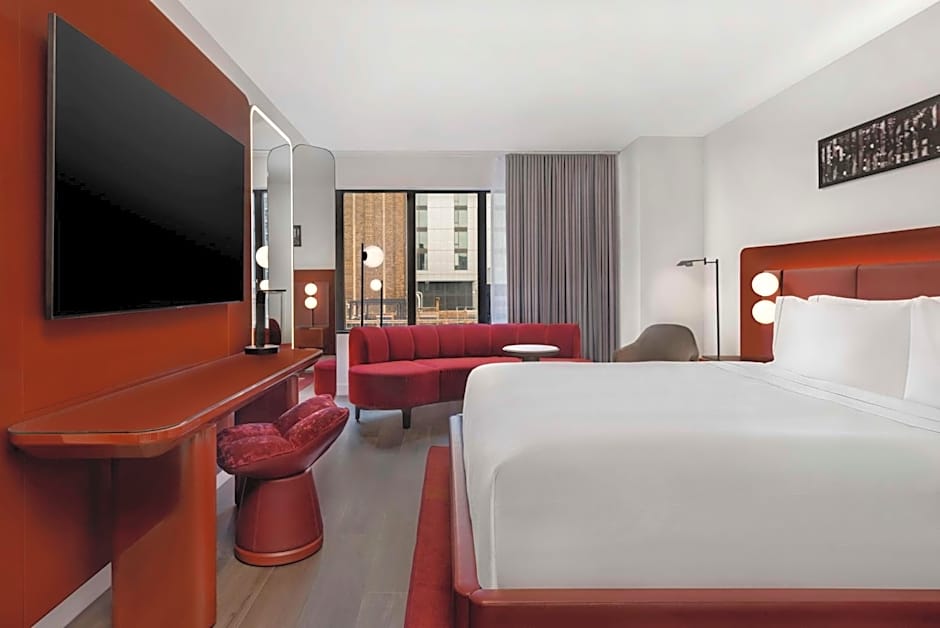 Revery Toronto Downtown, Curio Collection by Hilton