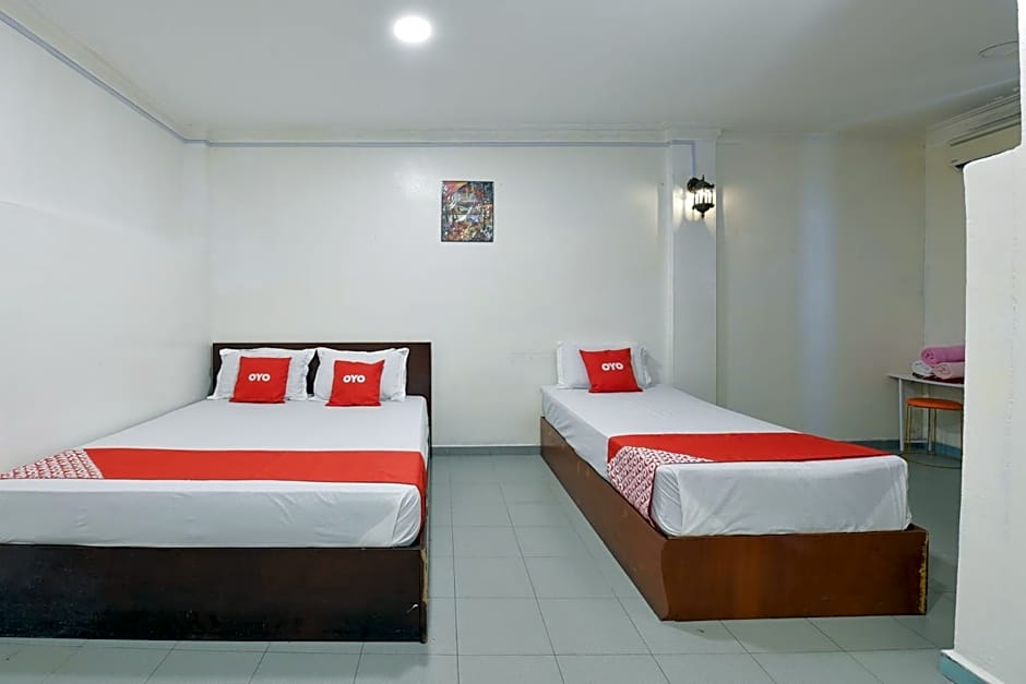 Hotel O Indah