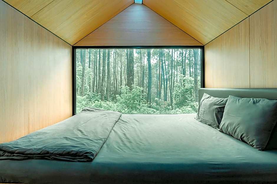 Bobocabin Cikole, Bandung