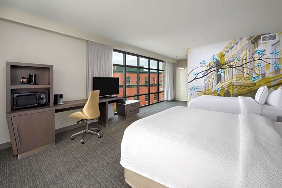 Courtyard by Marriott Richmond Downtown