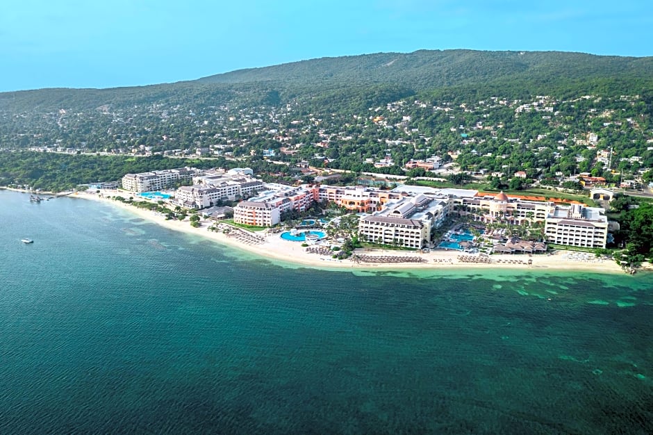 Iberostar Selection Rose Hall Suites All Inclusive