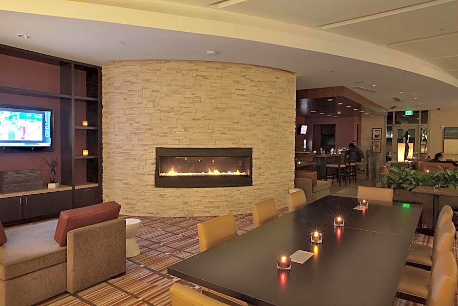 Embassy Suites By Hilton Palmdale