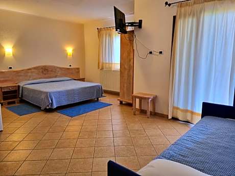 Superior Double Room with Sea View and with Balcony