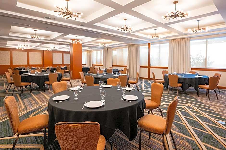 The Heathman Hotel Kirkland