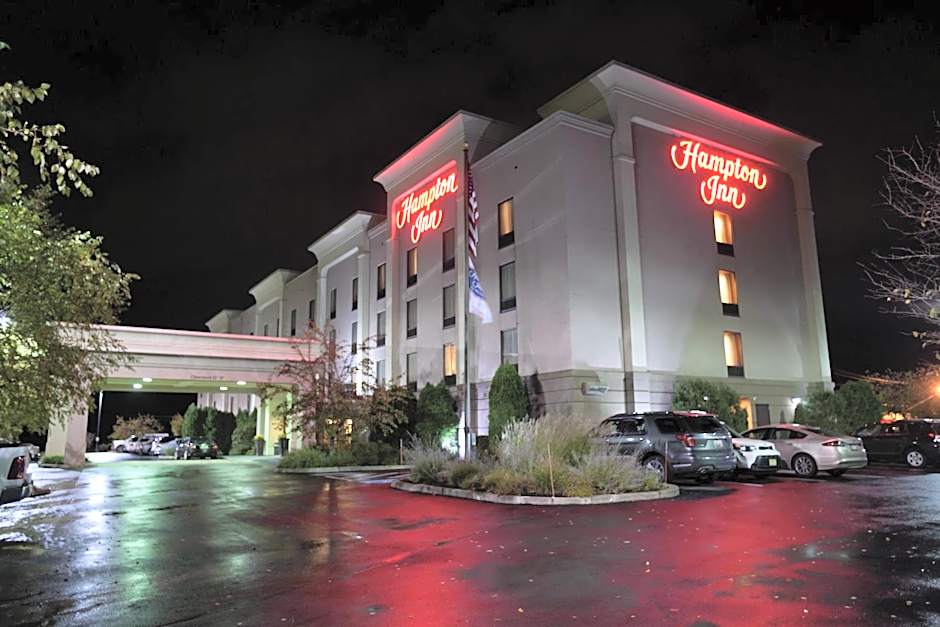 Photo 1 of 31 of Hampton Inn Oneonta