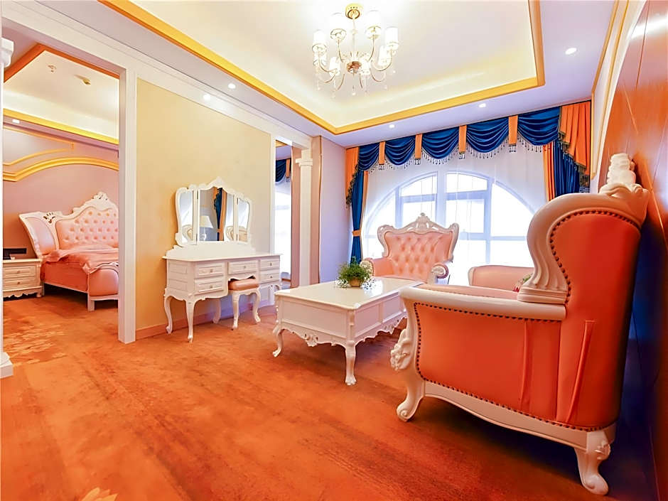 VX Wuxi Jiangyin High-tech Zone Panlongshan Park Hotel