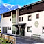 Alpinum Hostel