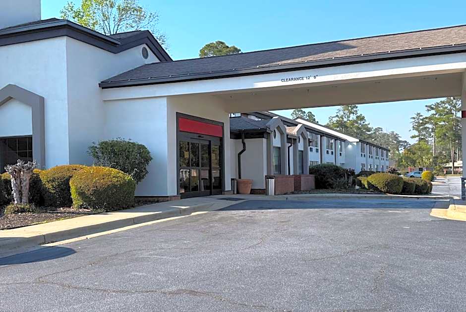 Ramada by Wyndham Albany GA