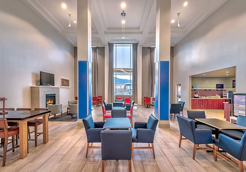 Holiday Inn Express Hotel & Suites Minden, an IHG Hotel