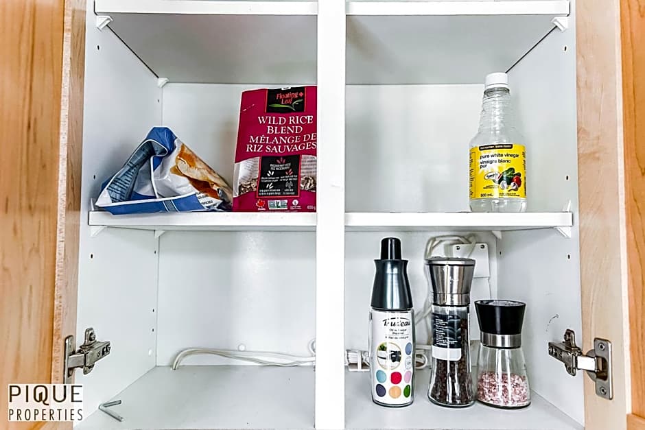 Nordic Spa Retreat - Hot Tub - King Bed- Firepit - BBQ!