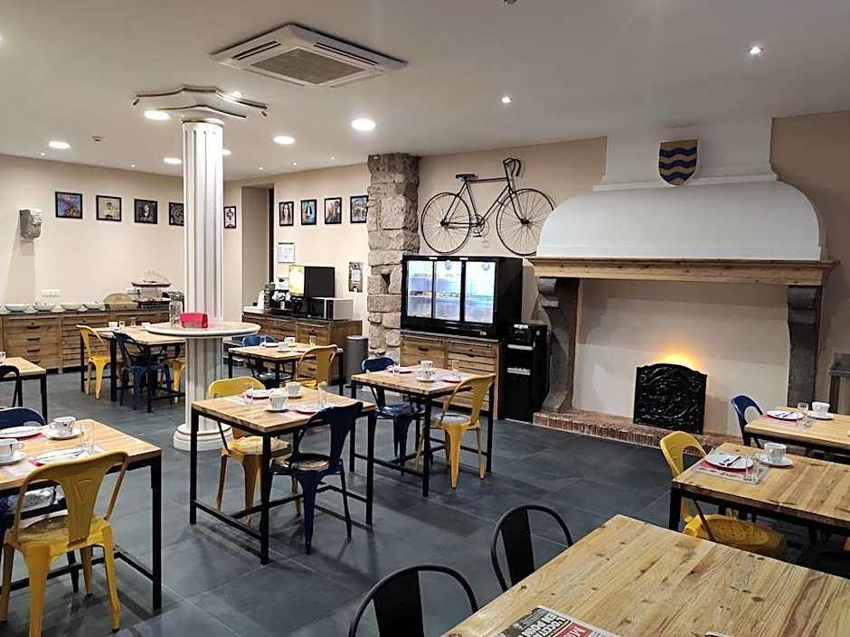 Logis Hotel Yseria - Historical Center
