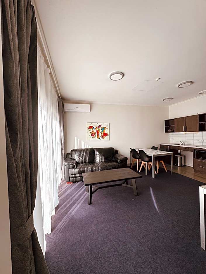 Amethyst Court Motor Lodge