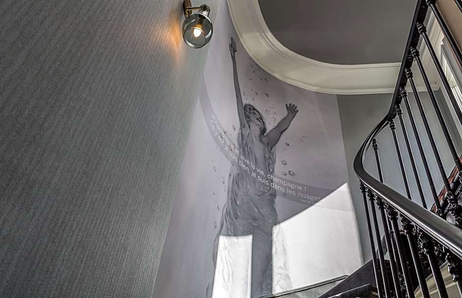 Hotel Les Bulles De Paris