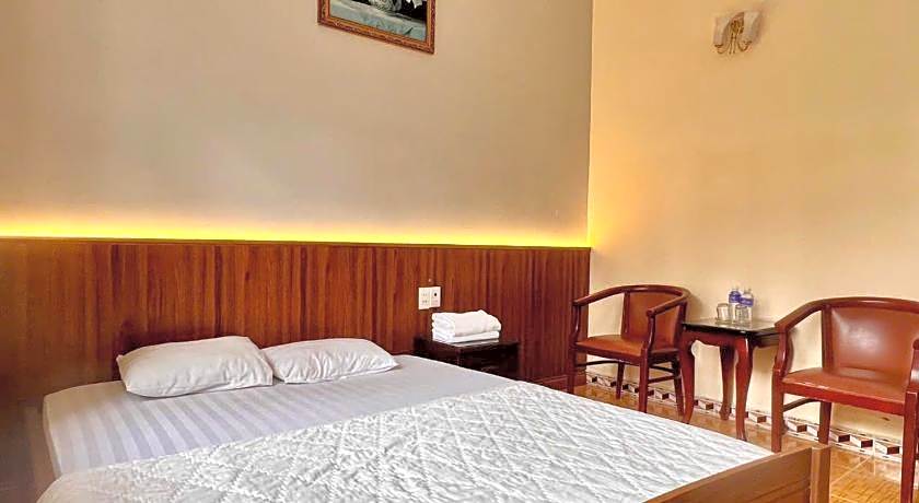 Hoang Yen Hotel