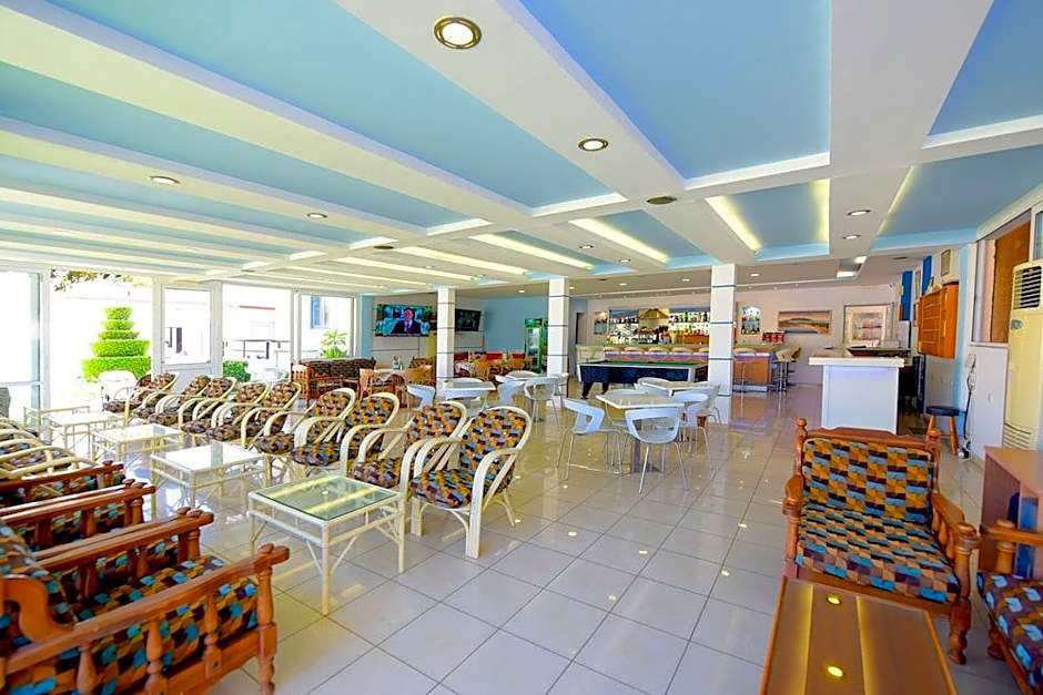 Anixis Hotel & Apartments