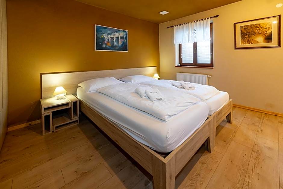 Youth Hostel Arsviva