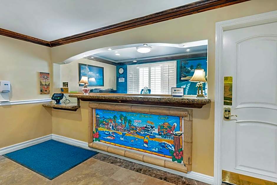 Best Western Harbour Inn & Suites Huntington - Sunset Beach
