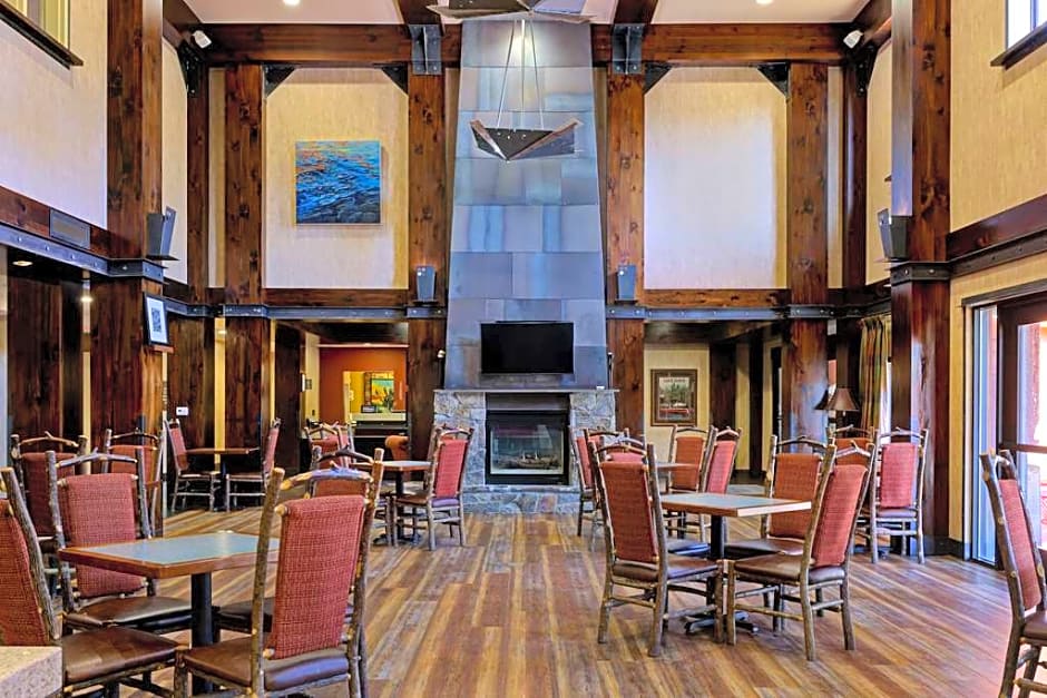 Hampton Inn & Suites Tahoe-Truckee