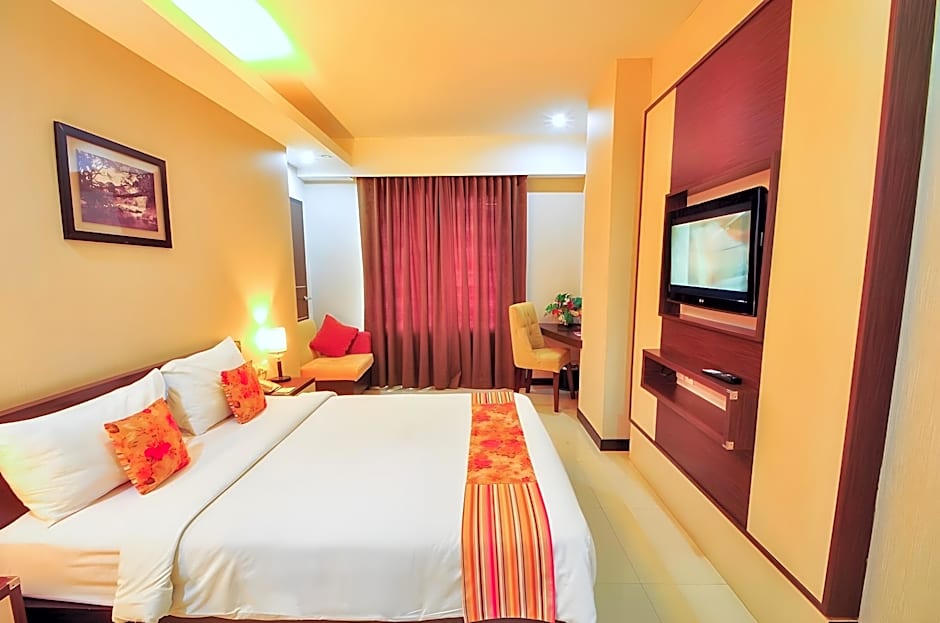 Daima Hotel Padang
