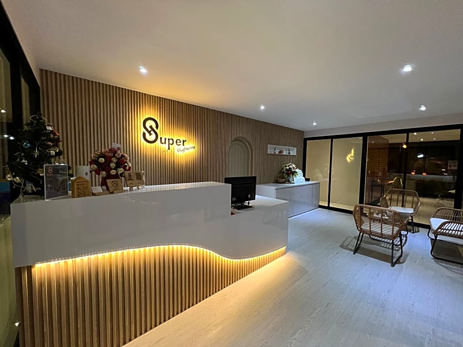 Super Highway Hotel