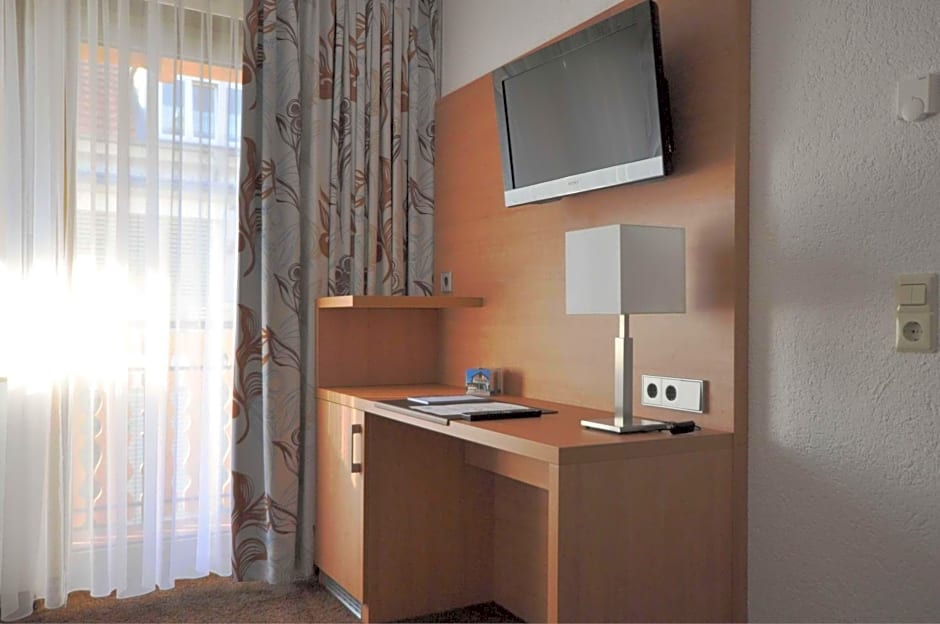 Hotel-Pension-Jasmin