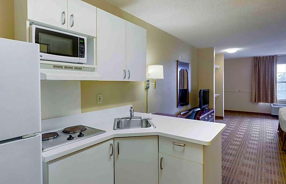 Extended Stay America Select Suites - Fayetteville - Owen Dr.