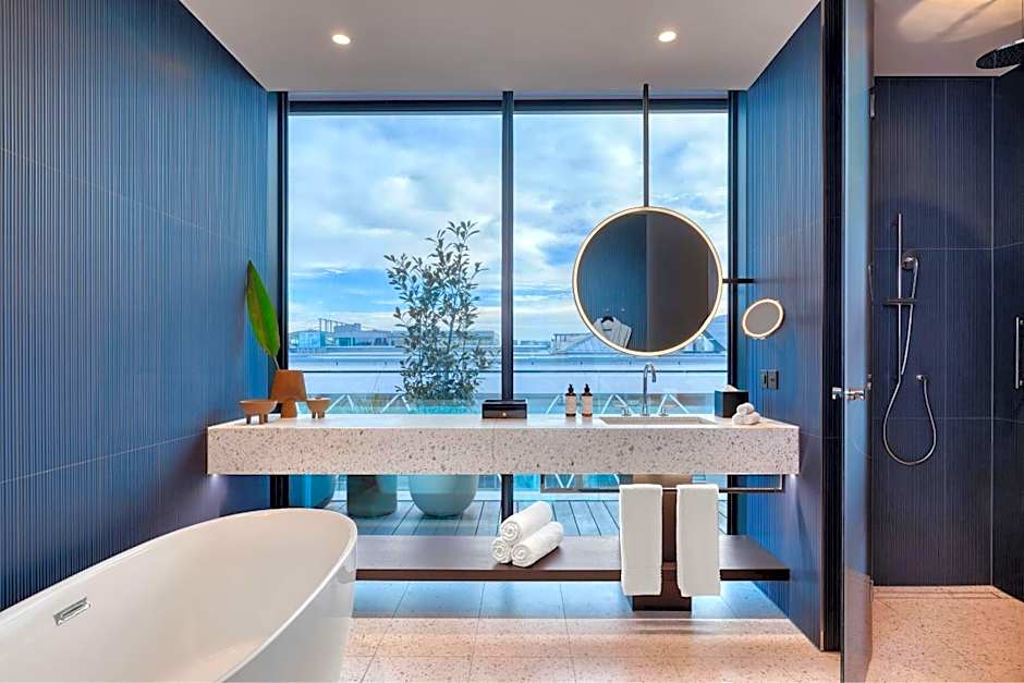 Dorothea Hotel, Budapest, Autograph Collection