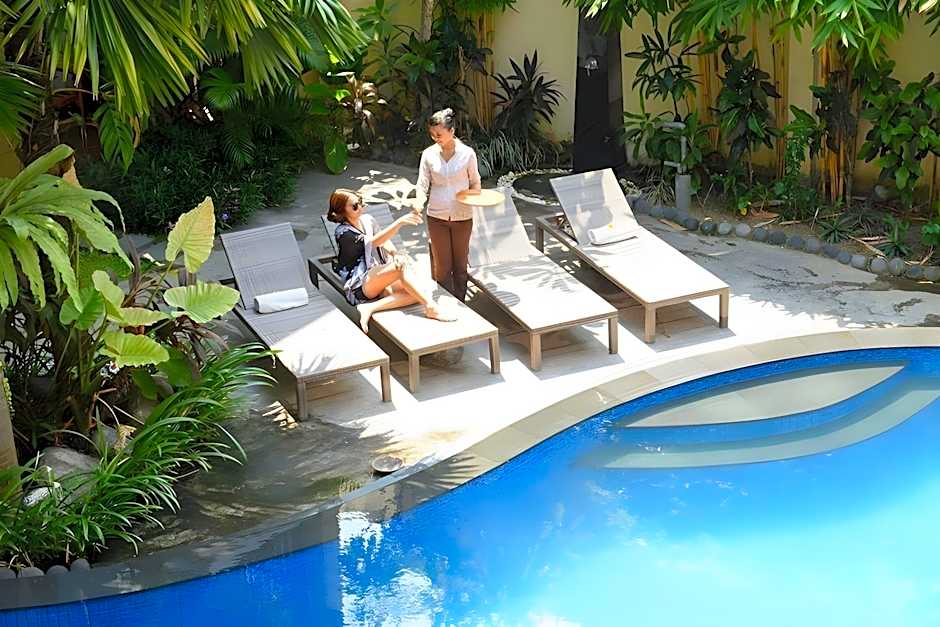 Suris Boutique Hotel