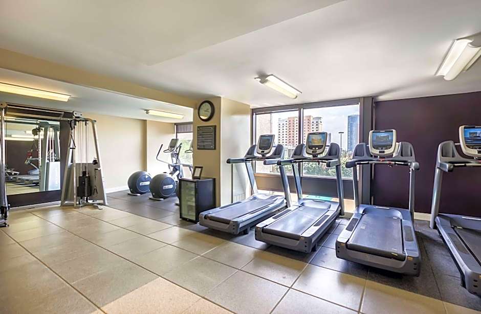 DoubleTree by Hilton Hotel & Suites Houston by the Galleria