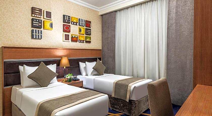 Golden Tulip Al Shakreen