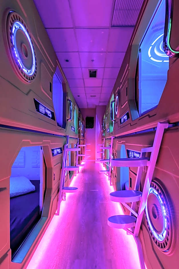OXYGEN HOSTEL Capsula