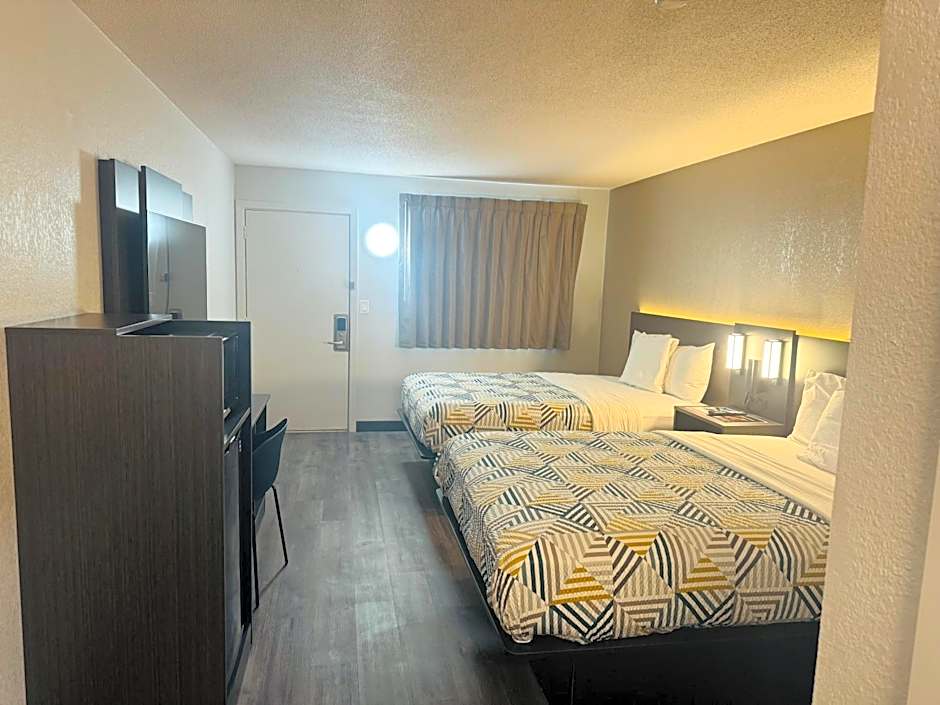 Motel 6-Southgate, MI - Detroit
