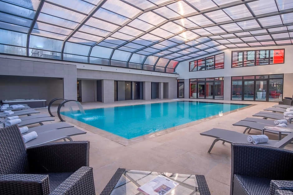 Kyriad Prestige Lyon Est - Saint Priest Eurexpo